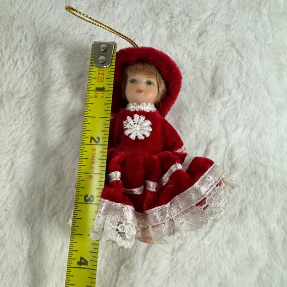 Set Of 8 Vintage Dillards Trimmings Victorian Porcelain Doll Ornaments Red - Picture 8 of 10